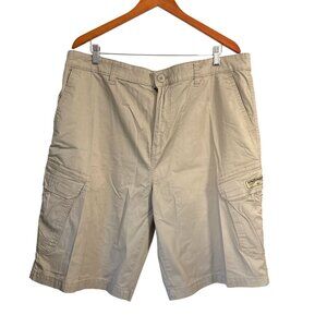 Unionbay Mens Cargo Shorts Size 42 Beige Cotton Blend Relaxed Fit With Pockets